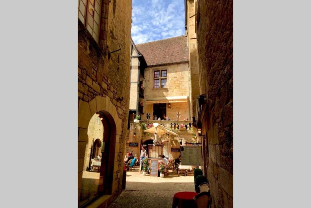 Les Petits Self Contained 2 Bedroom Apartment Molieres (Dordogne) Экстерьер фото